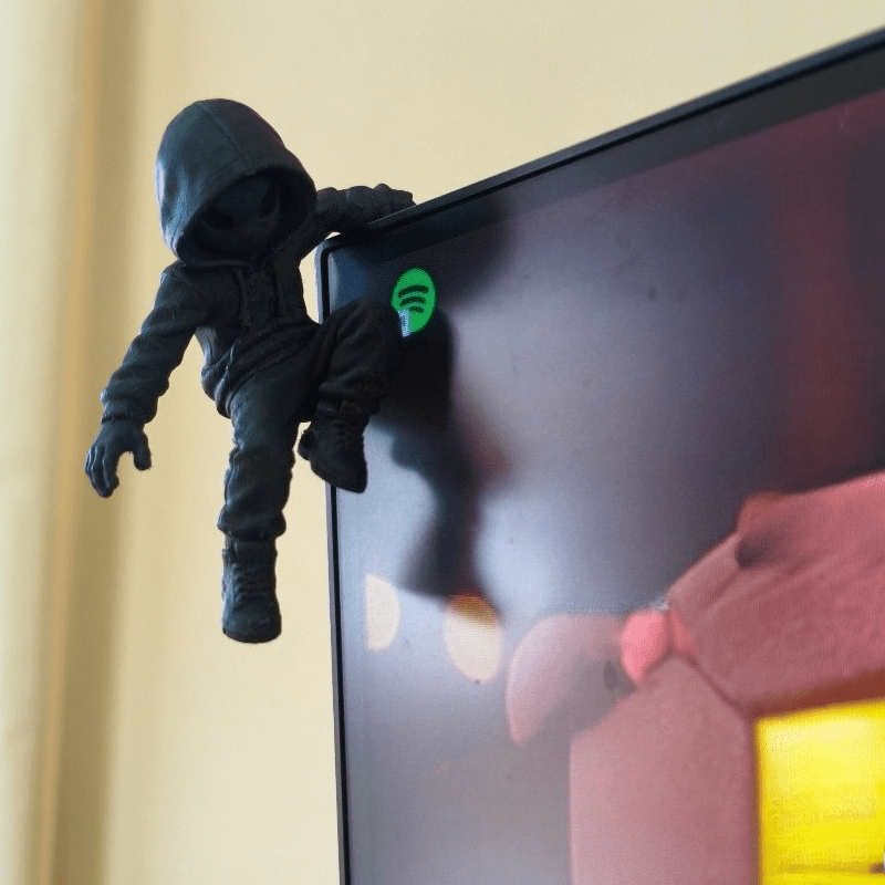 Climb Hoodie Alien Mini Statue - Retro Gaming Monitor 评论和价格